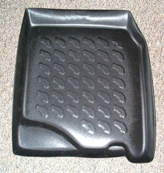 Резиновый коврик с защитными бортами 419027000 CARBOX
