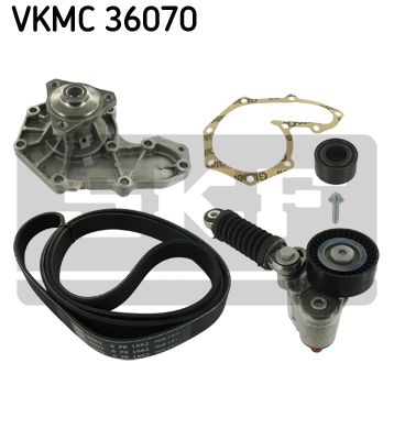 Водяной насос + комплект ручейковых ремней VKMC36070 SKF