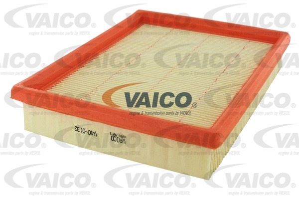 Воздушный фильтр V400132 VAICO