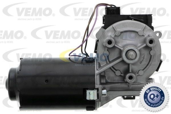 Двигатель стеклоочистителя V24070030 VEMO